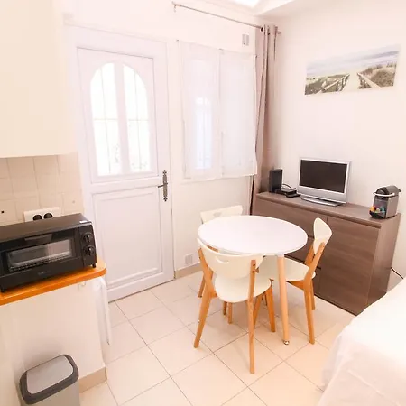 아파트 Luckey Homes - Rue Descombes 파리